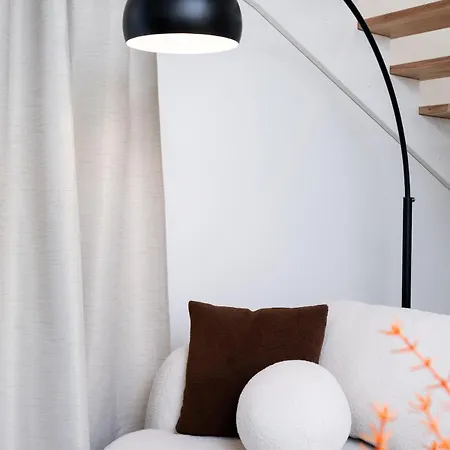 Apartament Rare - Private House In Center, Sauna & Loft Tallin