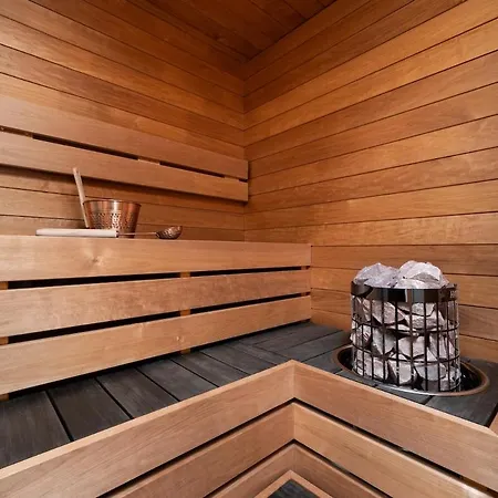 Rare - Private House In Center, Sauna & Loft Apartament Tallin