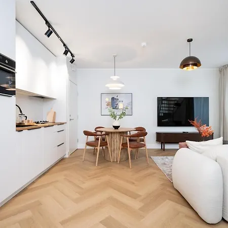 Rare - Private House In Center, Sauna & Loft Apartament Tallin