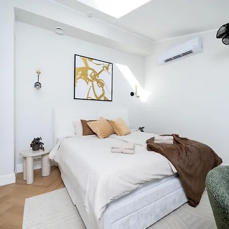 Rare - Private House In Center, Sauna & Loft * Tallin